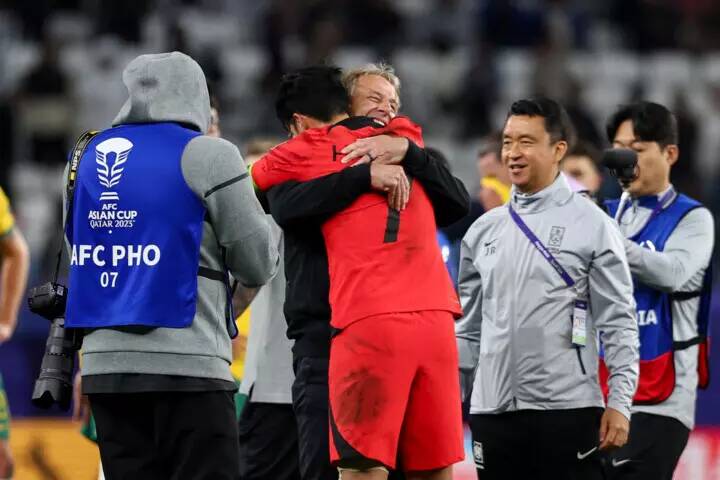 کلینزمن از کرهجنوبی اخراج شد