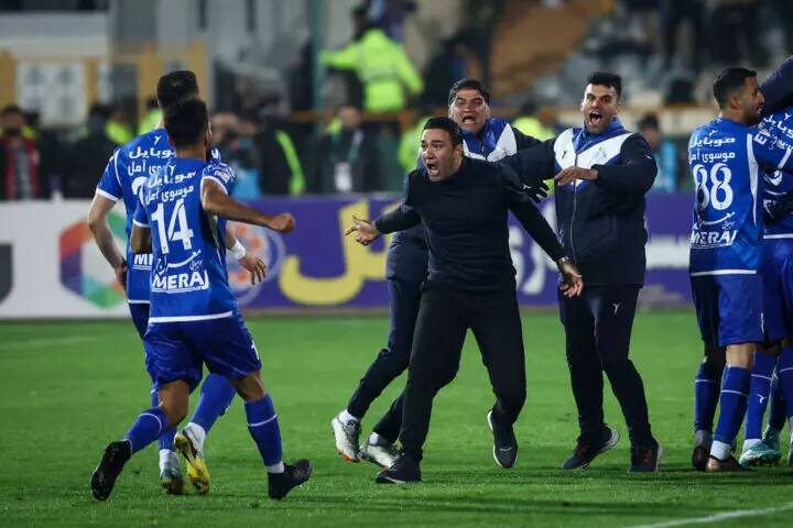 خطیر و نکونام به خاطر هواداران اختلافات را کنار بگذارند