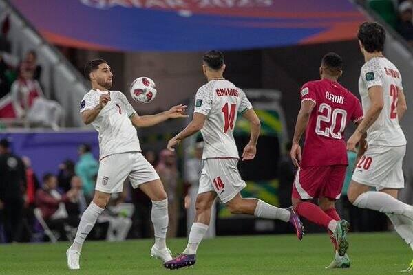 قلعهنویی انتظارات را برآورده نکرد/۱۰۰ سال میتوانیم قهرمان نشویم