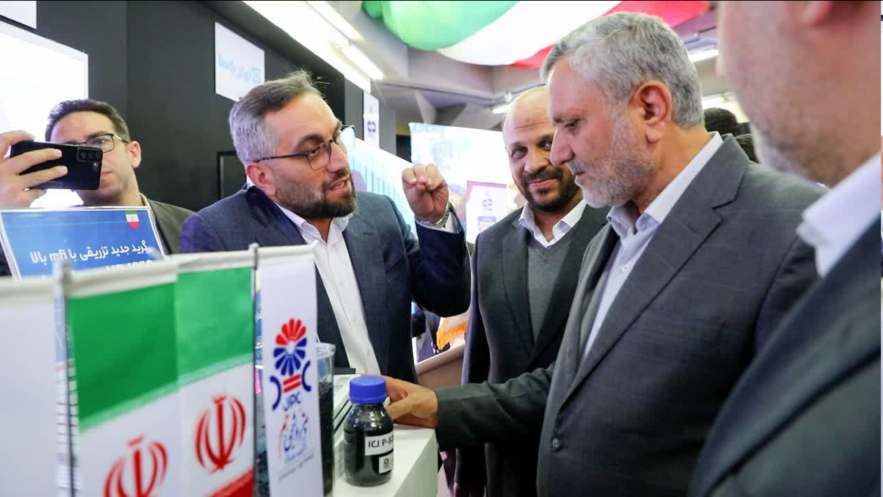 رونمایی از خدمات نوین و دستاوردهای ارزشآفرین هلدینگ صباانرژی/ دکتر زمانپور: سرمایهگذاری باارزش و بازدهی بالا از اولویتهای هلدینگ صباانرژی است