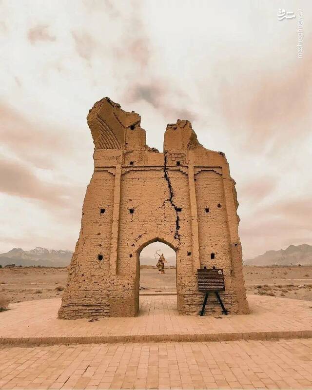 جلوهای تاریخی از دروازه فرافر در دل یزد 3