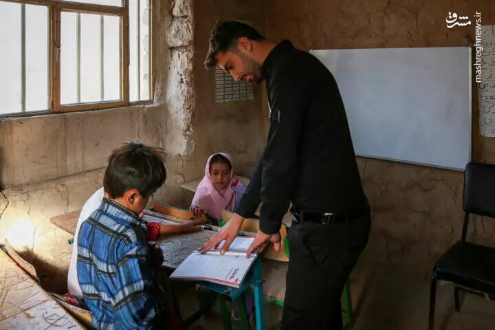 ۲ ماه حقوق معلمان خرید خدمت پرداخت می‌شود