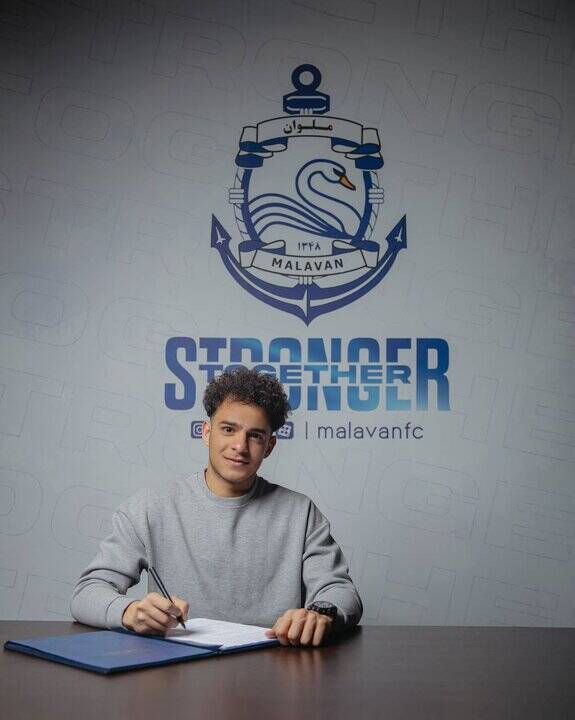 مدافع پیشین ذوب آهن به ملوان پیوست