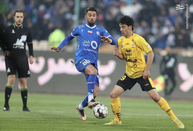 استقلال برنده مهمترین بازی فصل شد/ شلیک چشمی به قلب سپاهان +عکس