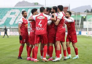 برد اقتصادی پرسپولیس مقابل ذوبآهن 10 نفره + فیلم