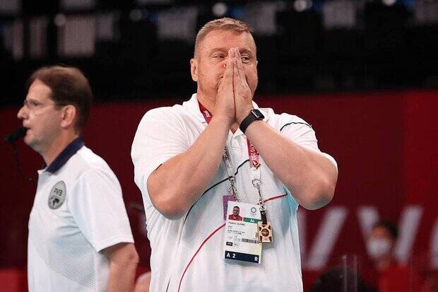 بررسی عملکرد مربیان خارجی والیبال / با یک گمنام المپیکی میشویم؟ 8