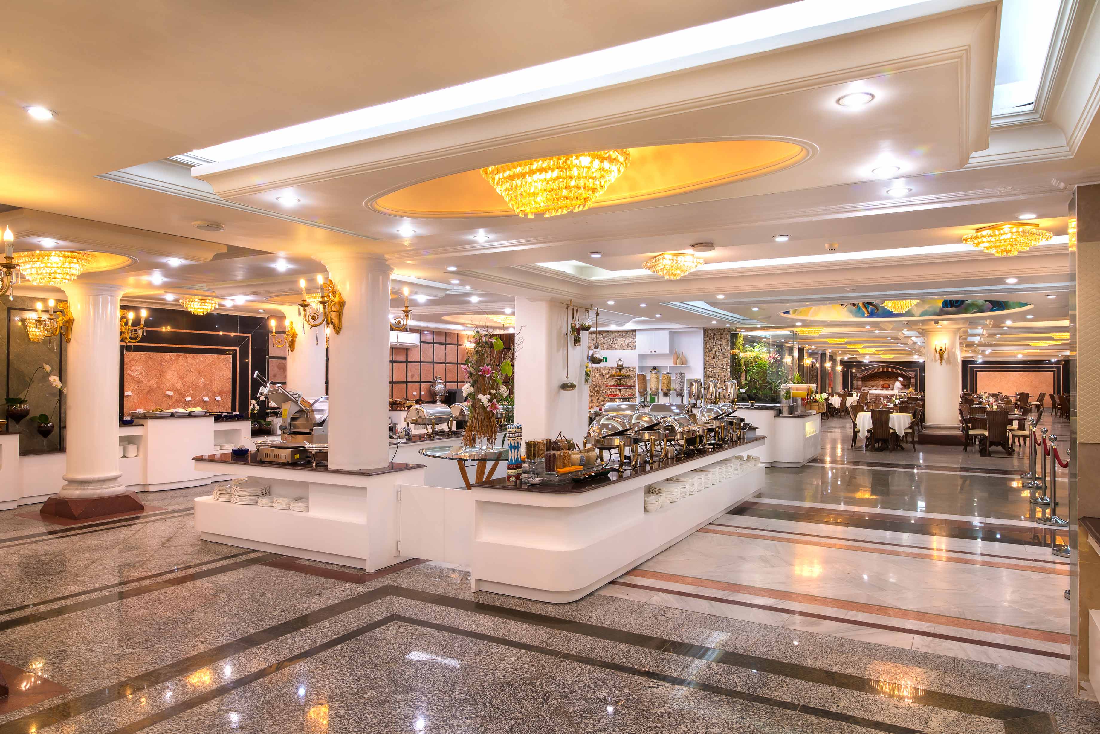 هتل بین المللی قصر مشهد