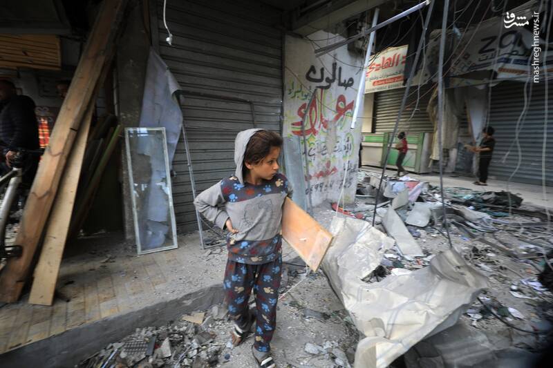 وزیر دفاع آمریکا: اسرائیل بیش از ۲۵ هزار زن و کودک فلسطینی را قتل عام کرده است/ آمار شهدای غزه از ۳۰ هزار نفر گذشت/ ارتش رژیم صهیونیستی خواستار جذب ۷۵۰۰ نظامی برای تقویت نیروهای خود شد/ سخنگوی حماس کشتهشدن چند اسیر دیگر صهیونیست بر اثر حملات رژیم صهیونیستی را تایید کرد+ عکس و فیلم