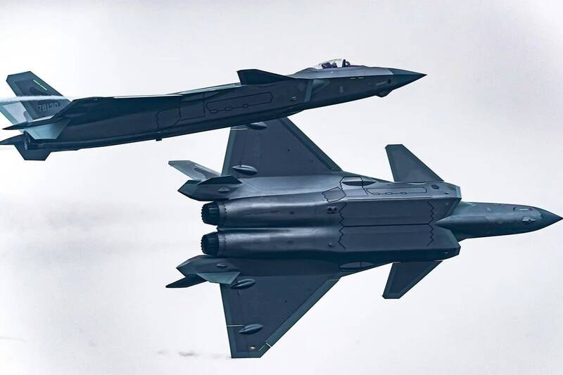 روایتی از یک خبر I پیشرفتهای چشمگیر نظامی چین: لفاظی یا واقعیت؟