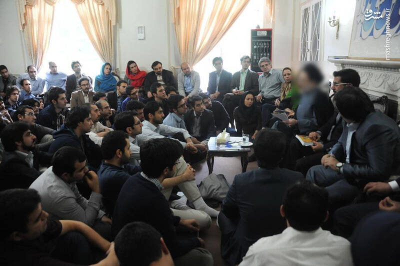 اصلاحطلبان: خاتمی به ما خیانت کرده است!