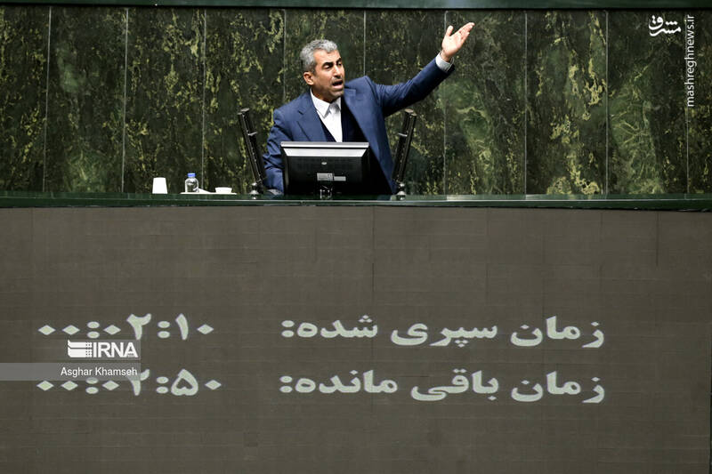 حاشیه نگاری تصویری جلسه علنی مجلس شورای اسلامی 14