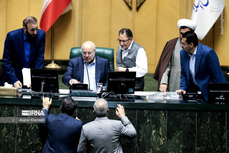 حاشیه نگاری تصویری جلسه علنی مجلس شورای اسلامی 23