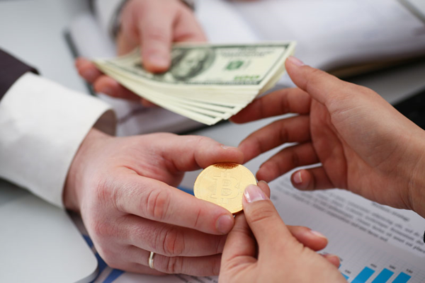 تفاوت صرافی های ارز دیجیتال در چه مورادی است؟