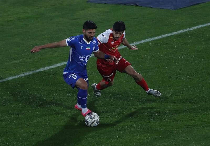 مهدی ترابی با دو شماره متفاوت در زمین +عکس