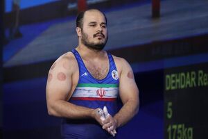 وزنه‌بردار ایران: همه را حیرت‌زده می‌کنم/ سهمیه المپیک نگیرم گردن خودم است