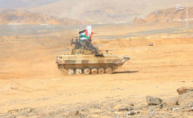 رزمایش ارتش یمن و شبیهسازی مقابله با حمله زمینی آمریکا و انگلیس + عکس