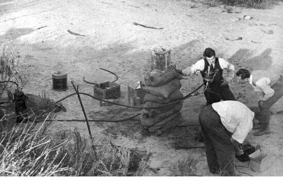 پدر صنعت موشکی آمریکا کیست و چگونه کشته شد؟ +عکس و فیلم