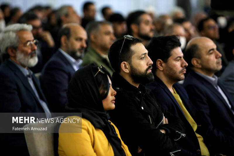 دیدار اهالی فرهنگ و هنر با رییس جمهور