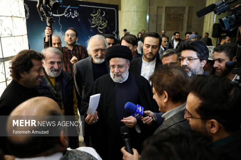 دیدار اهالی فرهنگ و هنر با رییس جمهور