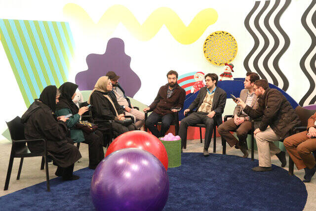 بازگشت عروسکهای محبوب «کلاه قرمزی» و «مهمونی» در غیاب خود «کلاه قرمزی» و «پسرخاله» 2
