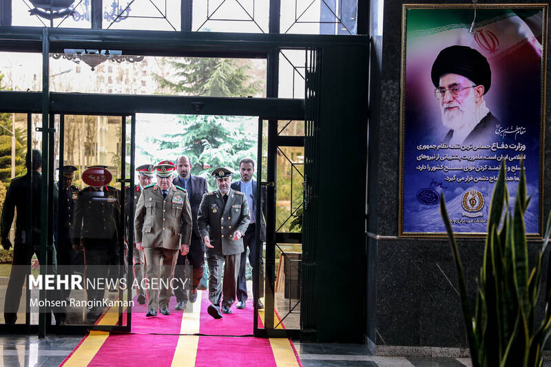 دیدار وزرای دفاع ایران و سوریه