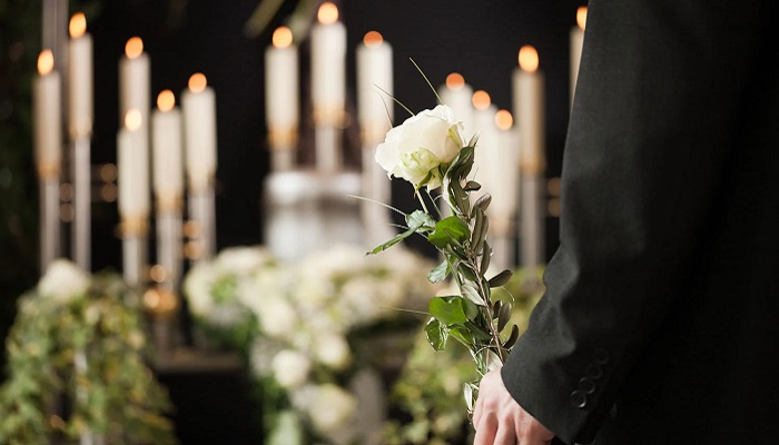 آداب برگزاری مراسم ختم و نحوه فاتحه خواندن برای درگذشتگان