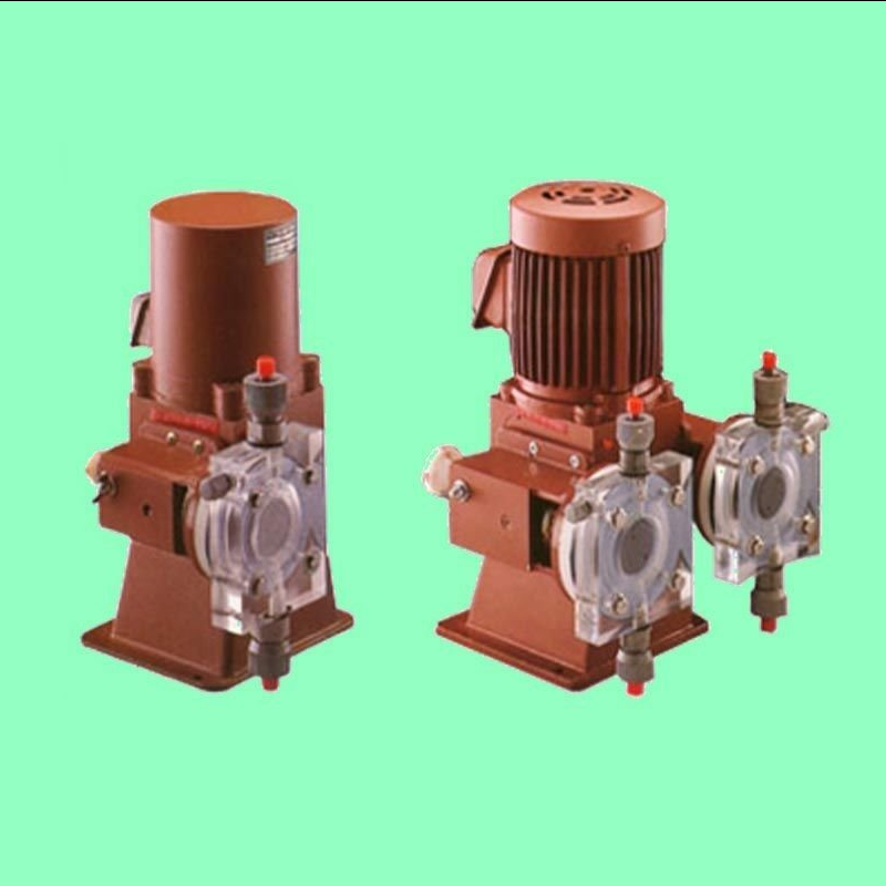 دوزینگ پمپ چیست و چه مشخصاتی دارد؟