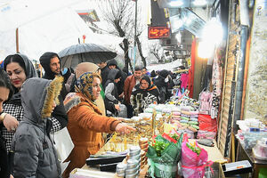 حال و هوای بازار بارانی رشت در آستانه نوروز