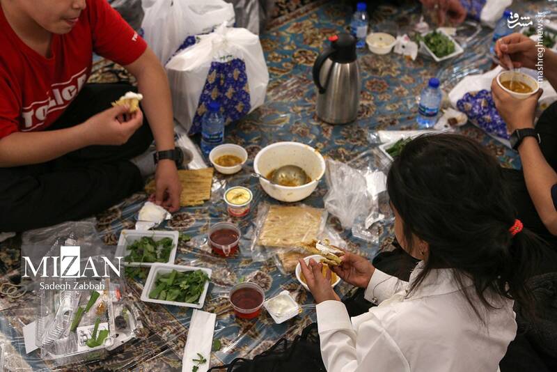 عکس/ ضیافت اکرام رضوی