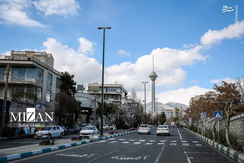 عکس/ خیابانهای خلوت تهران در اولین روز بهار