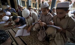 ممنوعیت فعالیت مدارس اسلامی در پرجمعیت‌ترین ایالت هند