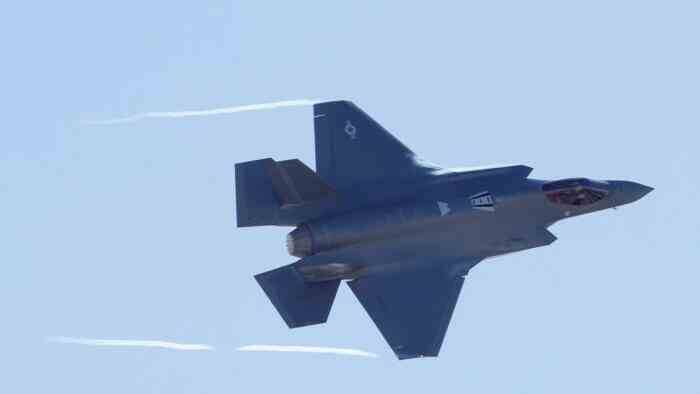 چرا توان خرید ادوات نظامی از سوی پنتاگون کاهش یافته است؟