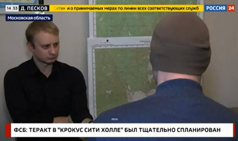 مردی که با گرفتن سلاح تروریست، در روسیه قهرمان شد