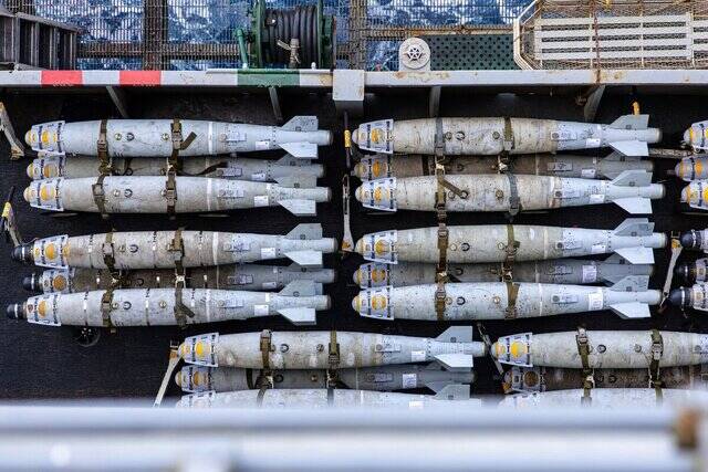 روایت بلومبرگ از زمینگیرشدن آمریکا مقابل یمن