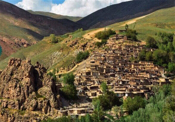 معنای واقعی زندگی روستایی در روستای یاستیقلعه ماهنشان