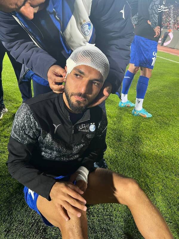 چه کسانی از محفل امام حسنیها در ورزشگاه آزادی عصبانی شدند؟