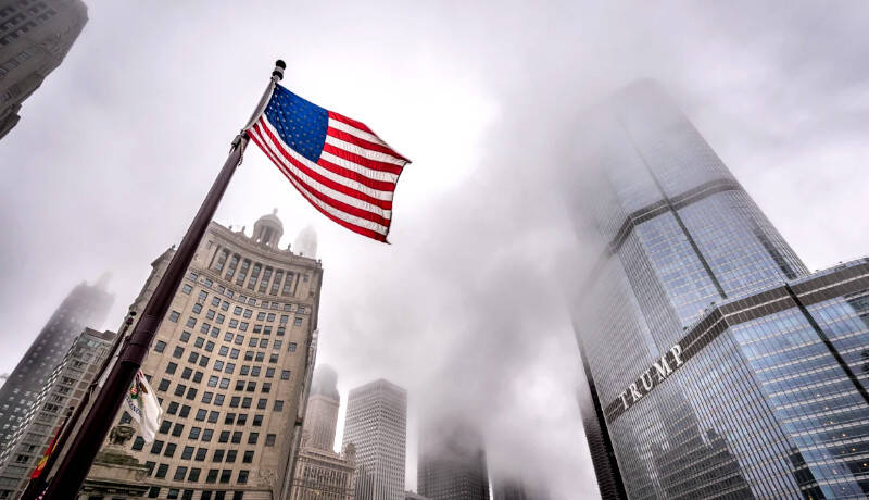 سیستم مالی غرب مانند یک بمب ساعتی است