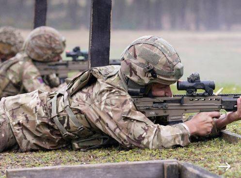 انگلیس توان چند ماه جنگیدن را دارد؟