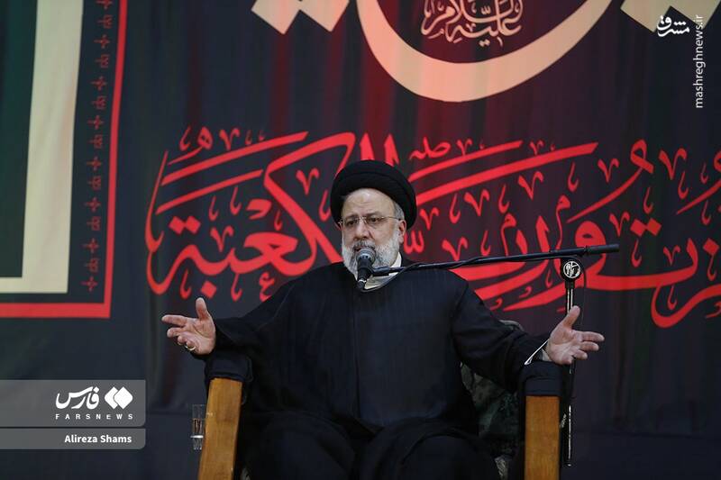 عکس/ مراسم شب قدر در حرم امام با حضور رئیسی