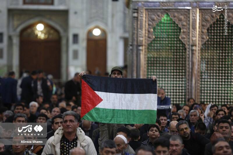 عکس/ مراسم شب قدر در حرم امام با حضور رئیسی