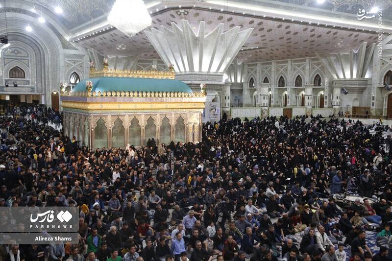 عکس/ مراسم شب قدر در حرم امام با حضور رئیسی