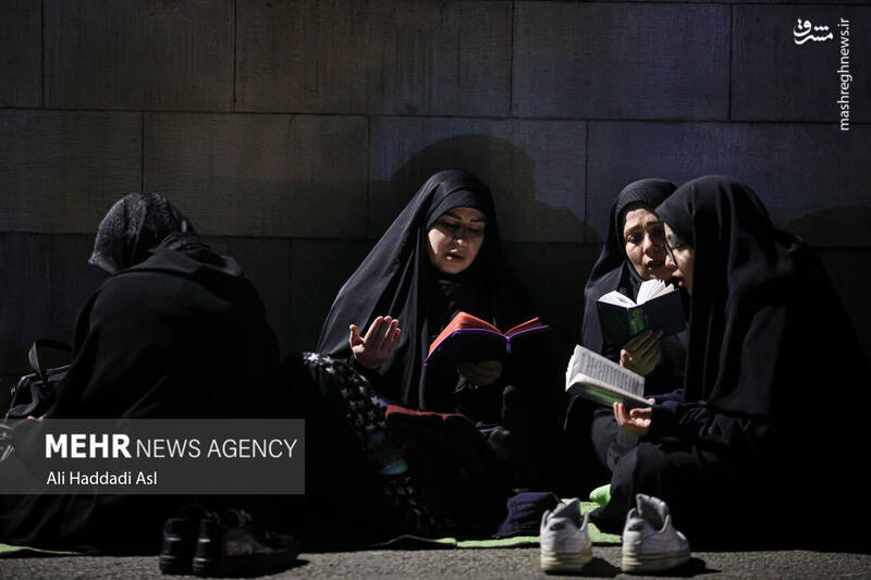 عکس/ مراسم شب قدر در مسجد دانشگاه تهران