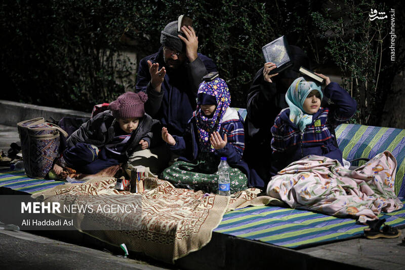 عکس/ مراسم شب قدر در مسجد دانشگاه تهران