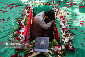 مراسم تشییع و تدفین پیکر شهید گمنام در فدراسیون تیراندازی