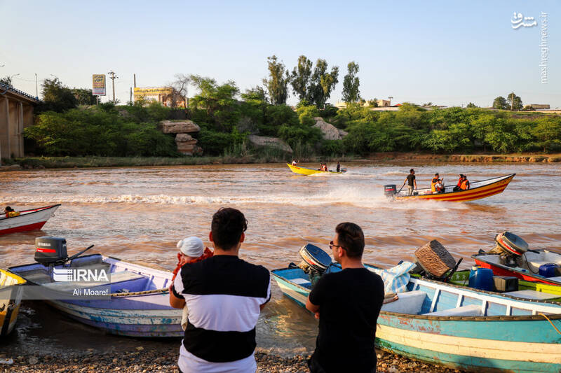 عکس / قایق سواری در کارون 4