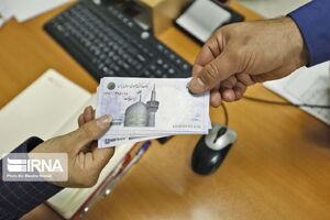 حقوق امسال کارمندان دولت، اساتید، قضات، بازنشستگان و والدین شهدا ابلاغ شد + جدول