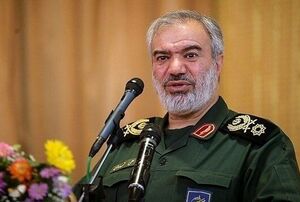 هدف سپاه رفع گرفتاریهای روزانه مردم است/ دفاع یک حجتالاسلام از یک آیتالله برای وطندوستی