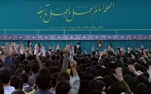 تشکلهای دانشجویی در درجه اول باید نگاهشان به داخل دانشگاهها باشد / نگاه به واقعیتها باید ذهن جوان دانشجو را به سمت گرهگشایی نزدیکتر کند / عدالت، نفی فاصله طبقاتی در استفاده از فرصتهای عمومی است