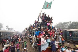وضعیت قطارهای مسافربری در بنگلادش!