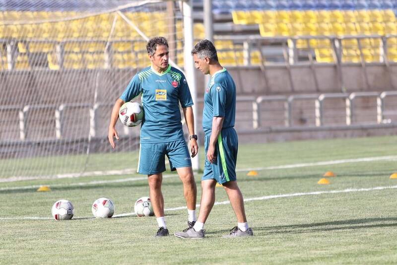 رفیعی به نسل جدید دروازه بانی کمک کرد/ اصرار بیرانوند خوب نیست